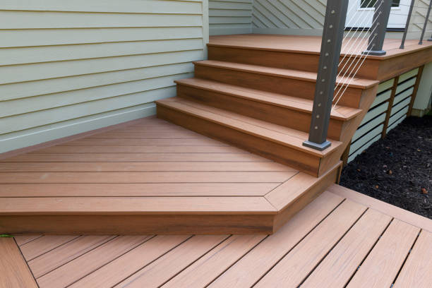 Building Deck Stairs